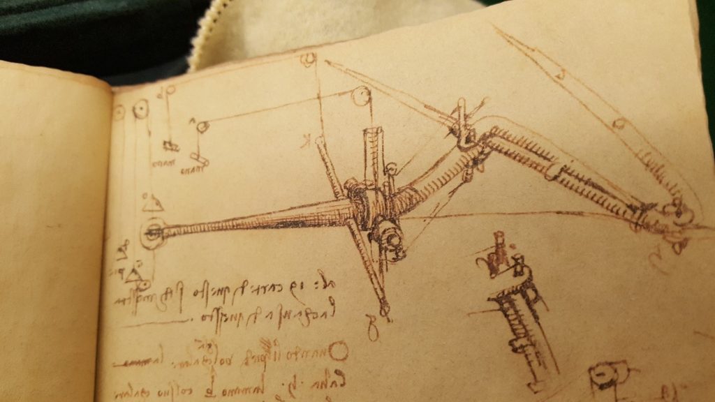 Page of Codice del Volo showing Leonardo da Vinci's mirror writing