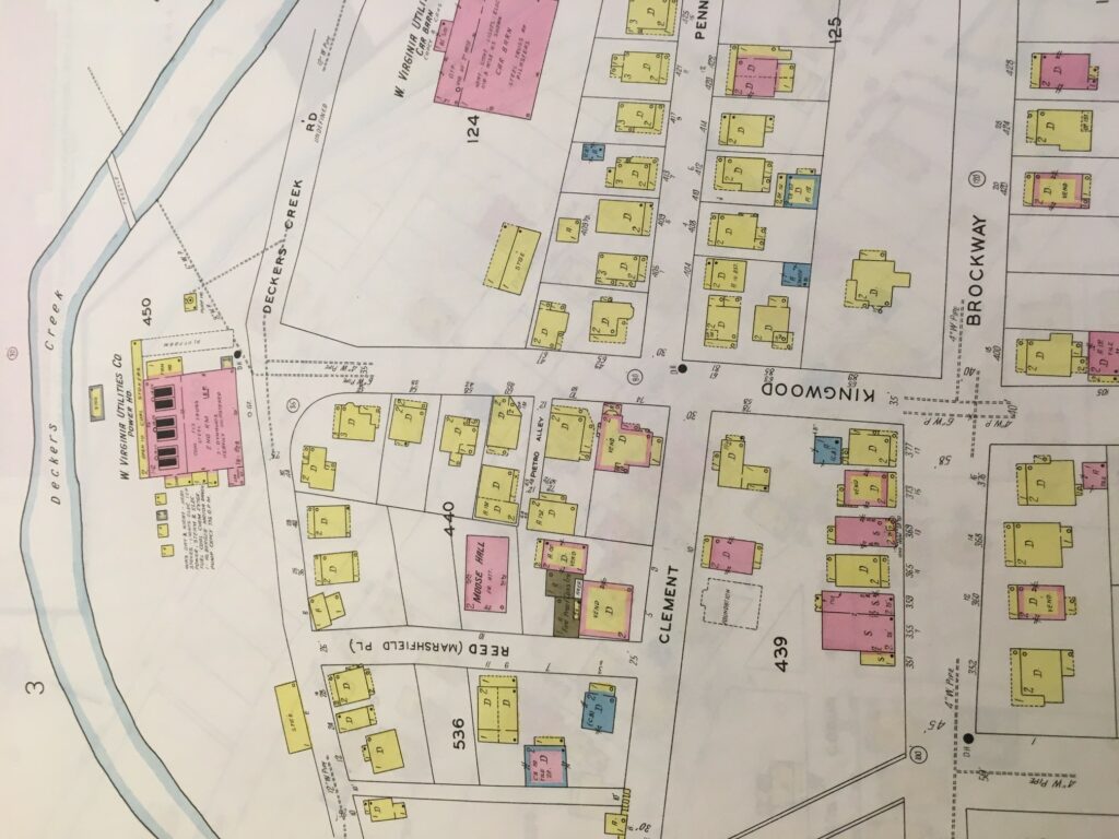 Sanborn map showing the intersection of Kingwood with Clement and Brockway