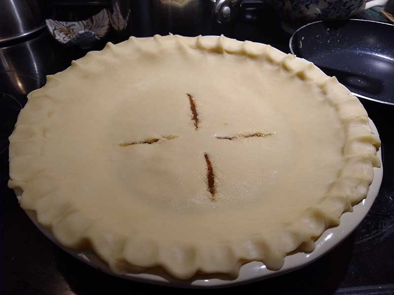 Unbaked two-crust pie